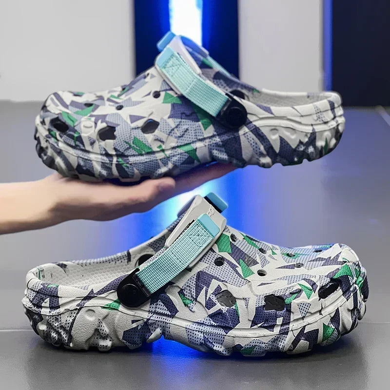TrailCore Camo Clogs