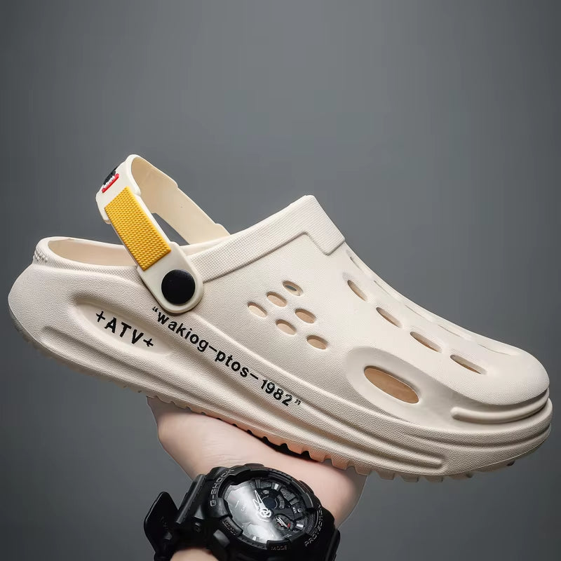 WaveRider Men’s Clogs