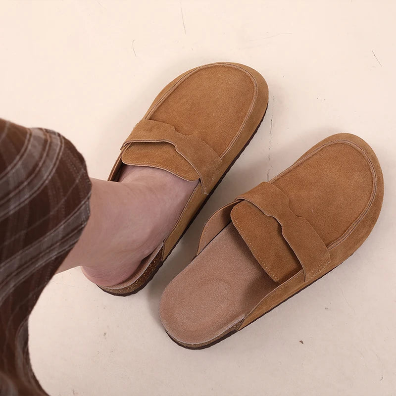 Classic Suede Clogs – Outdoor Comfort Slip-Ons