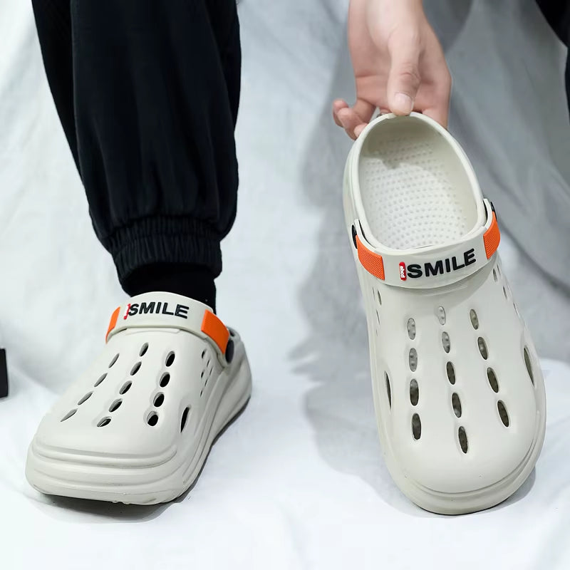 WaveRider Men’s Clogs