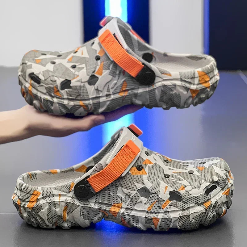 TrailCore Camo Clogs