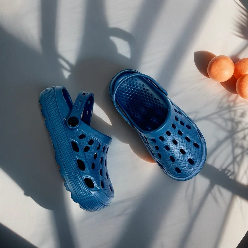 Adorable Kids Beach Shoes Lightweight Breathable Children Sandals Outdoor Learning Shoes Fashionable Simple EVA Clog Footwear