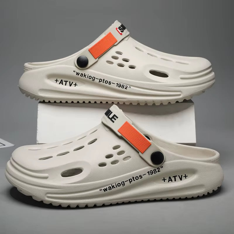 WaveRider Men’s Clogs