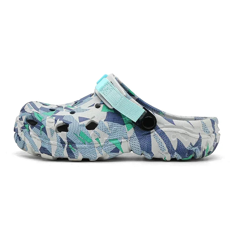 TrailCore Camo Clogs