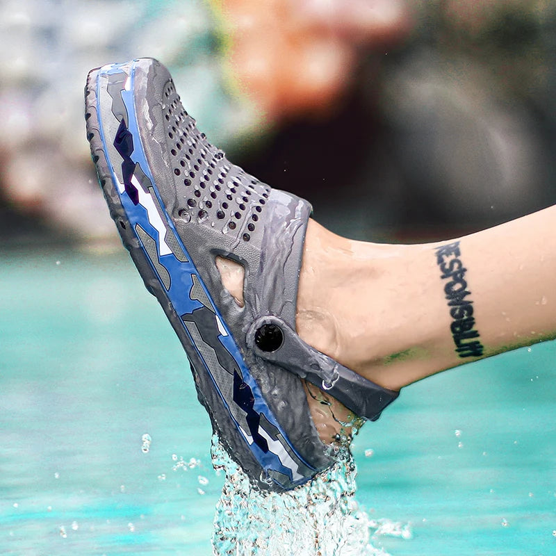 CoastStride Max Clogs