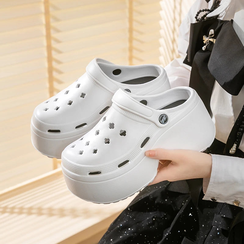 Chunky Platform Clogs – Women’s Thick-Sole EVA Sandals