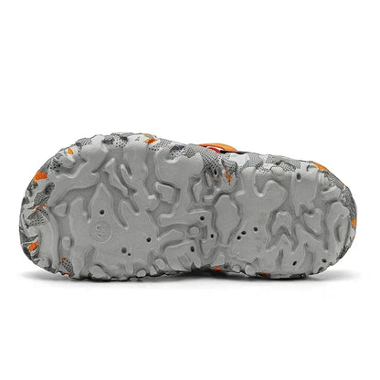TrailCore Camo Clogs