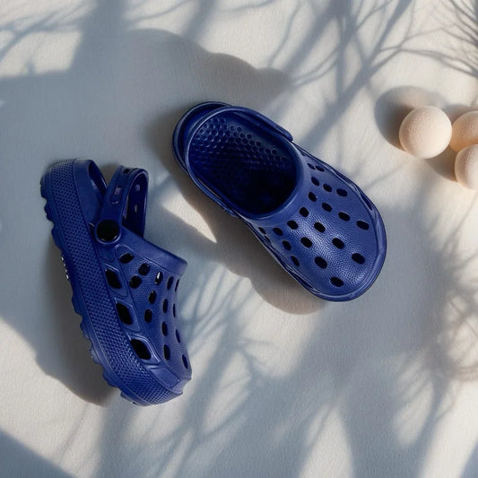 Adorable Kids Beach Shoes Lightweight Breathable Children Sandals Outdoor Learning Shoes Fashionable Simple EVA Clog Footwear